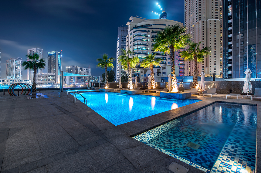 dubai-sparkle-tower-residential-suites-with-swimmingpool