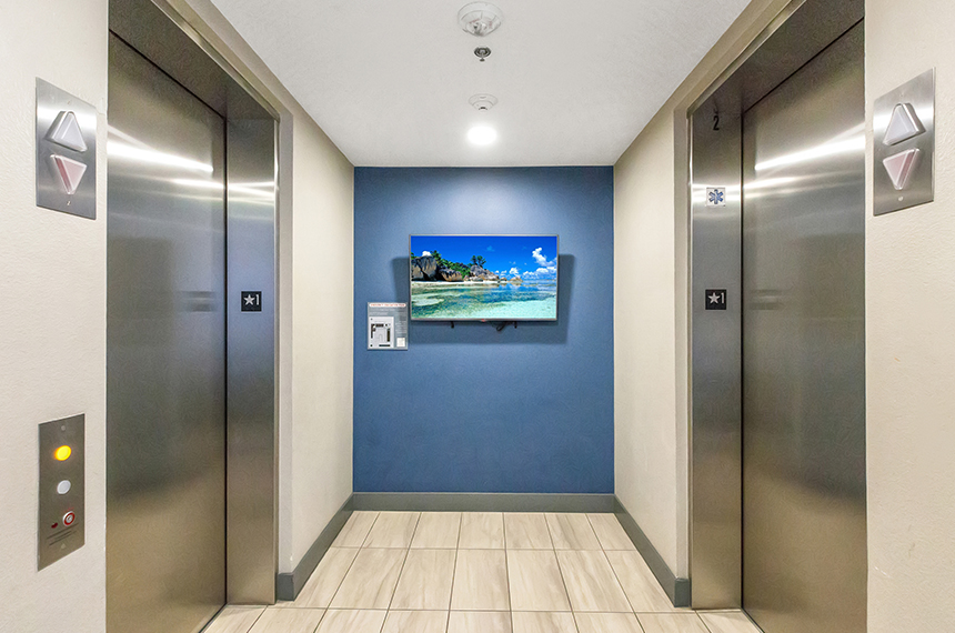 Glendale apartment elevator