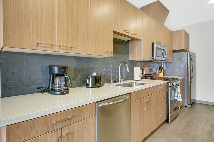 Glendale apartment kitchen with appliances